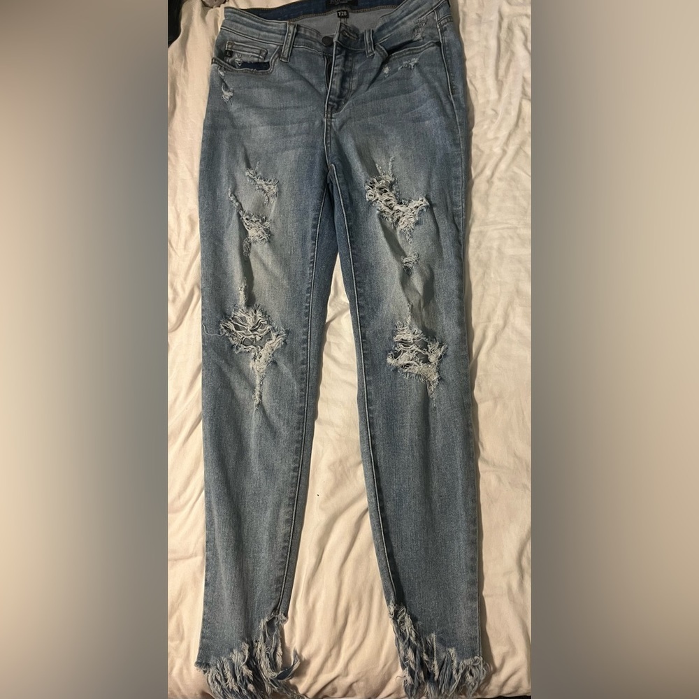 Judy Blue distressed jeans